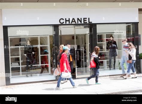 chanel clothing outlet